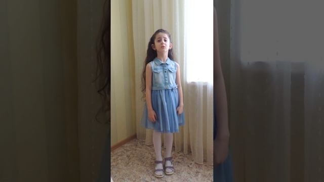 Ариша Джаббарова читает стих "Журавли" Н. Заболоцкий смотреть онлайн