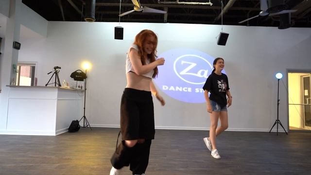Stray Kids "MANIAC" // K-pop Dance Class смотреть онлайн