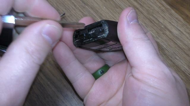2018 - 2023 Ford Expedition / Escape key fob battery replacement - EASY DIY смотреть онлайн