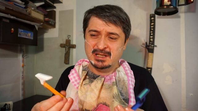 Сравниваем станок BIG и Gillette Blue II! Compare machine BIG and Gillette Blue II! смотреть онлайн