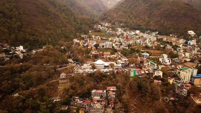 Kriya Yoga Ashram Rishikesh India (Swami Shankarananda Giri Maharaj) смотреть онлайн