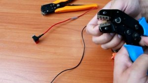 Как сделать автомобильный разветвитель вместо прикуривателя с помощью адаптера предохранителя