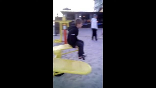 Отдых на море. Отель Дельфин Коблево. Детская площадка. смотреть онлайн