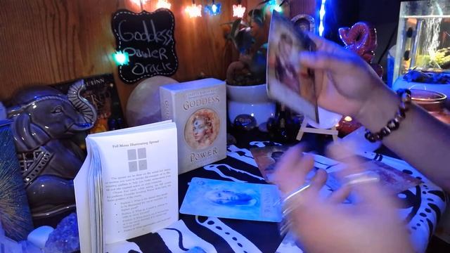 GODDESS POWER ORACLE FLIP THROUGH REVIEW смотреть онлайн