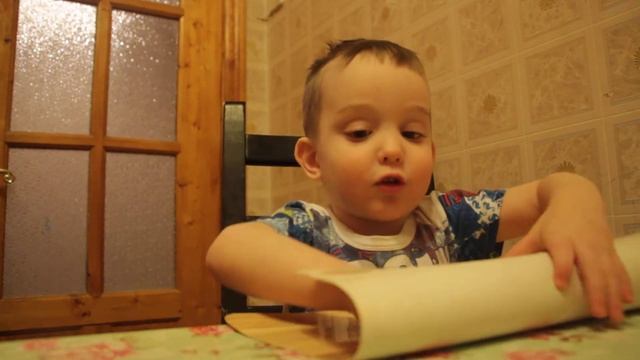 Стих: "Мама спит, она устала..." смотреть онлайн