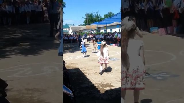 Танец мы Маленькие звезды смотреть онлайн