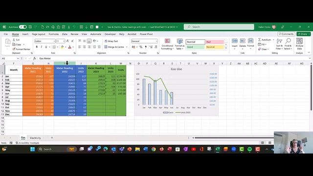 In Excel, view multiple sheets at the same time. смотреть онлайн