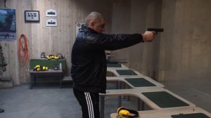 Стрельба из пистолета Глок 17