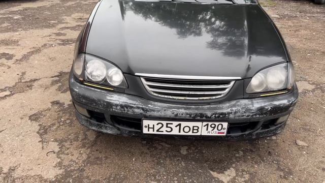 Toyota Avensis 2000г.