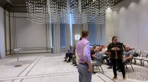 Как ДОЖИМАТЬ КЛИЕНТА. Продажи по телефону. Тренинг по продажам. Владимир Якуба