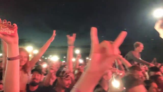 Lumen - Гореть (Live at Улетай 2022) смотреть онлайн