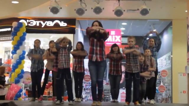 Summer Dance [Тц Сити Молл] смотреть онлайн