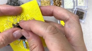 ПОДСОЛНУХ * брошь из бисера | процесс создания * #DIY (9)