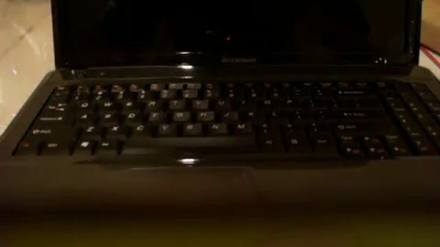 Lenovo G550 Unboxing смотреть онлайн