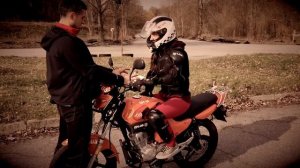 Как девочек учат ездить на мотоцикле. Мотошкола FPS Racing Team | sukhoroslov.com