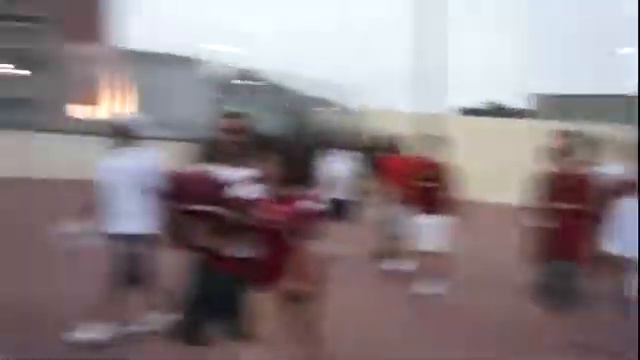 Бразилия (Рио) - Футбол - Несут барабан смотреть онлайн