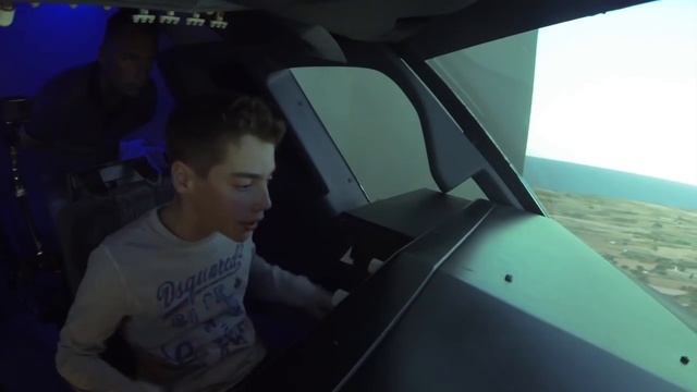 15 year old student lands boeing 737-800 after training himself with dvd's, manuals & games смотреть онлайн