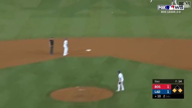 Cody Bellinger Throws Out Kinsler at Home to Keep Game Tied | Dodgers vs Red Sox World Series Game смотреть онлайн