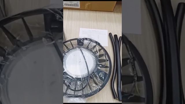 Светодиодный уличный светильник Feron SP7010 смотреть онлайн