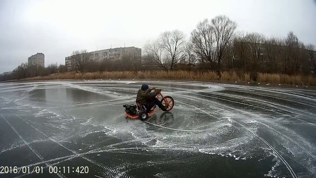 Дрифт трайк зимой. смотреть онлайн