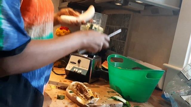 NI GUTE WAKORA UMUTOBE(JUICE)YUZUYEMO INTUNGAMUBIRI NYINSHI MU RUVANGE RW'IMBOGA N'IMBUTO? смотреть онлайн