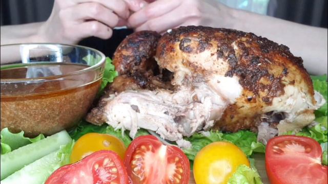 ASMR eating/ Курица гриль🍗/ Grilled chicken 😋 смотреть онлайн