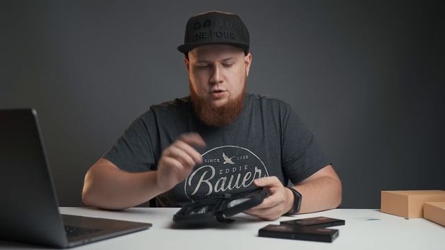 Видео СВЕТ ДЛЯ БЛОГЕРА. СХЕМЫ СВЕТА для начинающих с RGB панелями Yongnuo и DigitalFoto смотреть онлайн