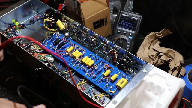 Building a British Style 50w Amp from Mojotone: A Journey from Parts to Power and Tone! смотреть онлайн