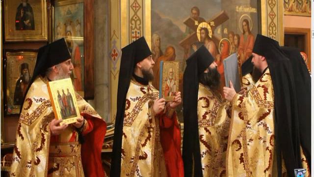 ВЕЧЕРНЯ ПОНЕДЕЛЬНИК СВЕТЛОЙ СЕДМИЦЫ ПОЧАЕВСКАЯ ЛАВРА 17 04 2017 смотреть онлайн