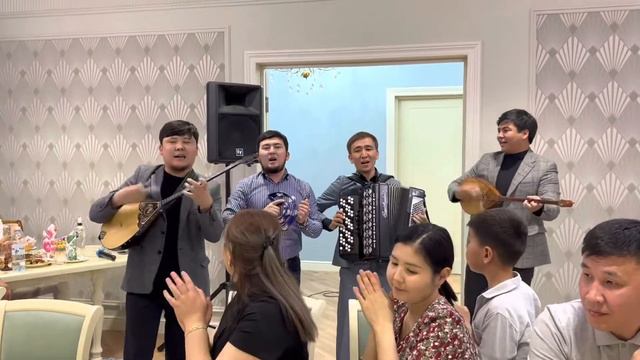 АҒАЛАРЫМ ТӨҢКЕР ТОБЫ