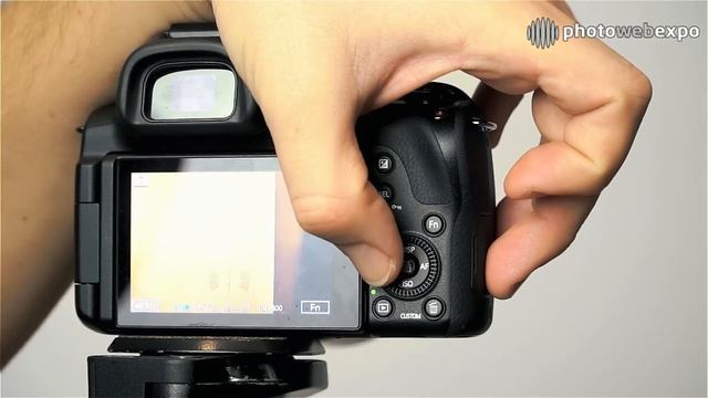 Samsung NX30. Видео тест смотреть онлайн
