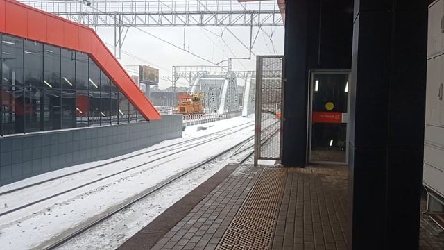 Электропоезд ЭД4М-0476 с сообщением Нара-Москва(Киевский-Вокзал). смотреть онлайн