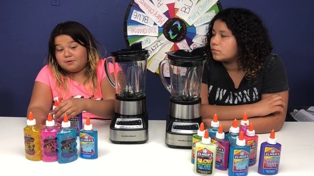 Making Slime in a Blender смотреть онлайн