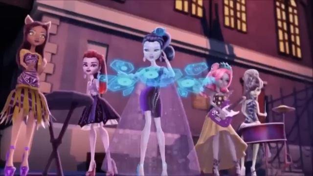 Monster High. Клип с Луной Мотьюс. Песня_Diamonds-Диаманты. смотреть онлайн