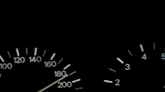 Mitsubishi carisma top speed 200 mitsubishi carisma topspeed greece
