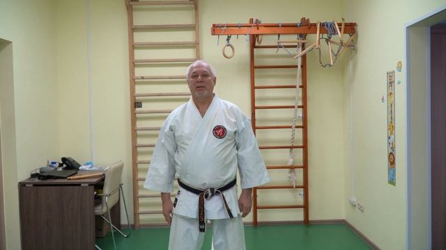 "Японская дыхательная гимнастика" (Moscow karate club Sakura)Boleslav Voishko 8 dan IKA смотреть онлайн
