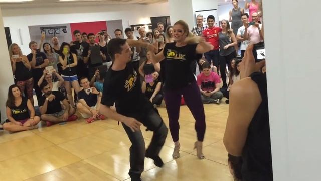 Renata and Jorge Casa do Zouk 2016 Day 2 Demo смотреть онлайн