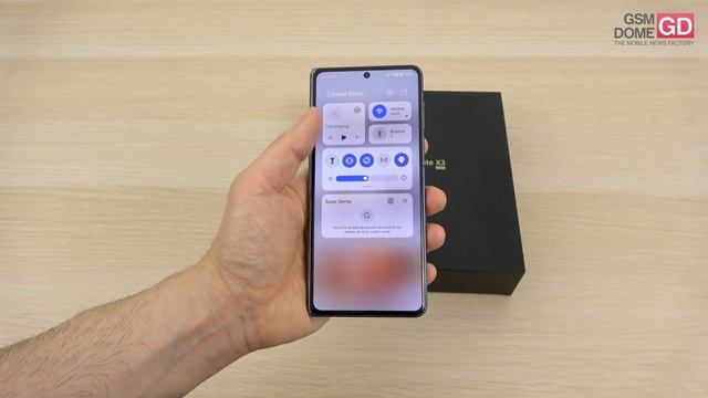 HUAWEI Mate X3 UNBOXING: Lightweight, Slim, Foldable Phone with IPX8 смотреть онлайн