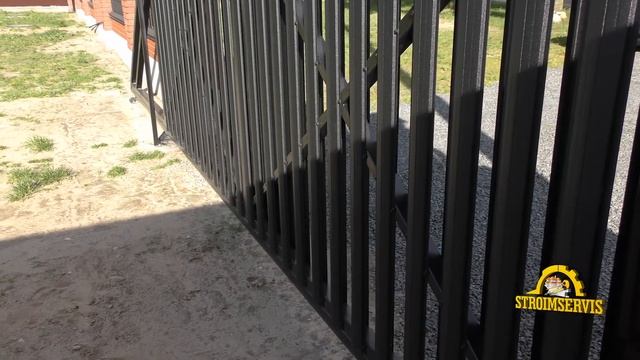 Забор, калитки и откатные ворота из евро штакетника смотреть онлайн