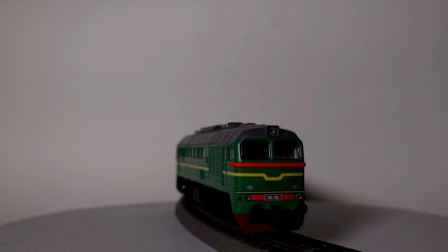 Модели советских железных дорог - стартовый набор PIKO с тепловозом М62 в масштабе НО смотреть онлайн