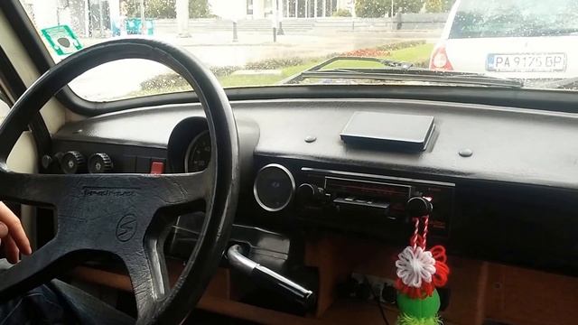 Trabant 601s drive смотреть онлайн