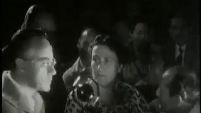 Frida Leider And Max Lorenz Rehearse Götterdämmerung At Bayreuth - Version 2