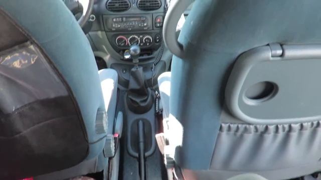 Schowki w Renault Scenic смотреть онлайн