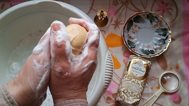 Золотое мыло Нести данте/ GOLD SOAP Nesti dante смотреть онлайн