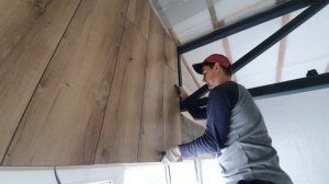 Отделка стены ЛАМИНАТОМ! Самый легкий монтаж.