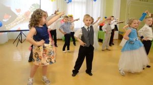 Зажигательный Флешмоб на выпускном в детском саду