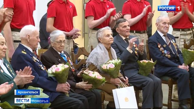 Первые юбилейные медали к 75-летию Великой Победы вручили в Архангельске смотреть онлайн