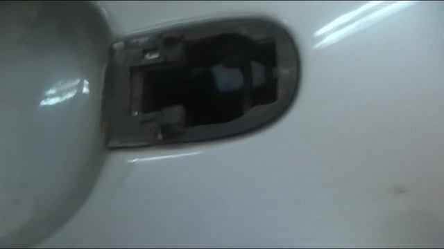 Как снять ручку на Шкода Yeti Фольксваген TOUAREG Tiguan смотреть онлайн