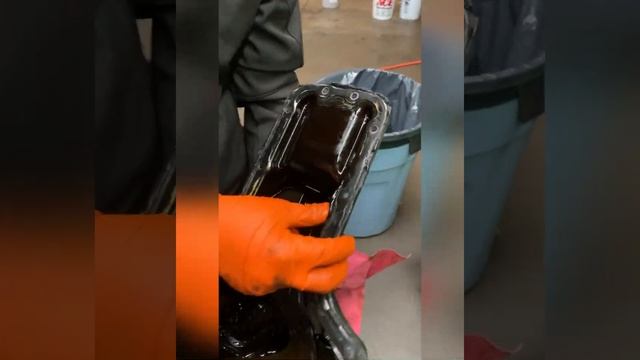 2005 Toyota Matrix - Oil Pan Replacement смотреть онлайн