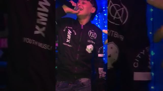 Cheb Souhil Sghir Avec teroos 2017 ( yama yama et malgre tfara9na) Liive à Cabaret la ros bleue смотреть онлайн